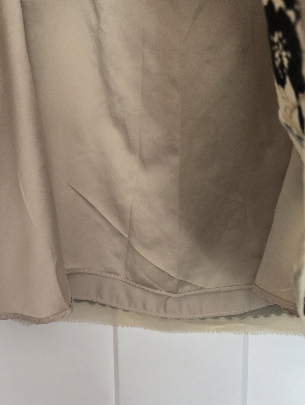 WHBM Beige Floral A-Line Skirt with Black Print - Picture 3 of 5